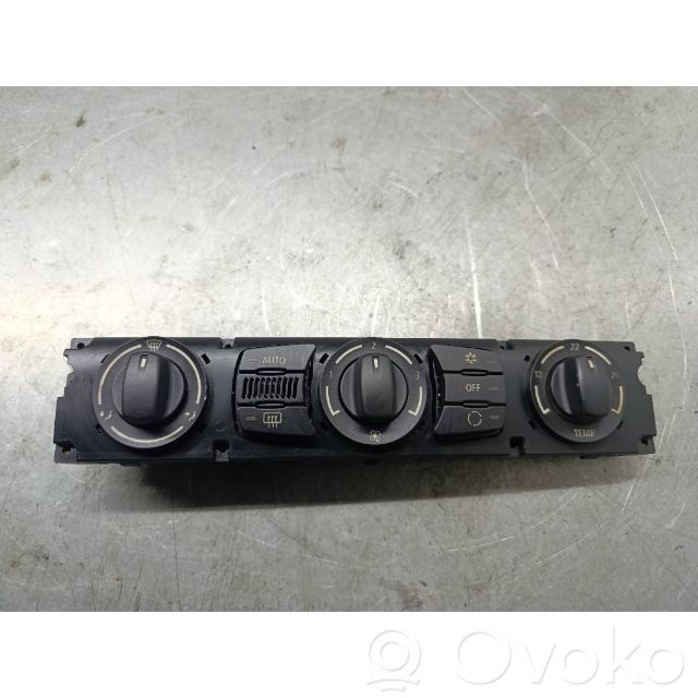 Climate control unit   6978430