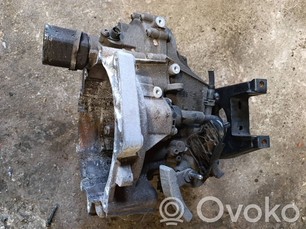 Audi A1 Manualna 5-biegowa skrzynia biegów 
