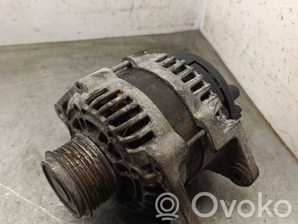 Opel Astra J Generator/alternator 