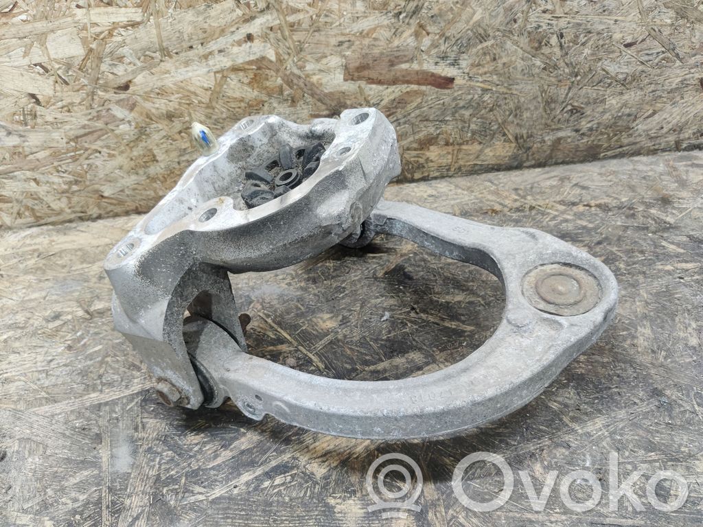 Cadillac SRX Front lower control arm/wishbone 