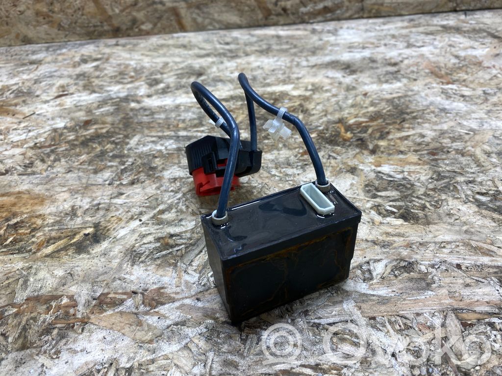 Mercedes-Benz SL R230 Įtampos keitiklis/ keitimo modulis 
