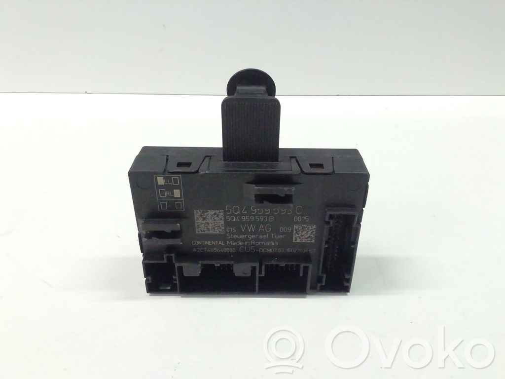Volkswagen Golf VII Door control unit/module 