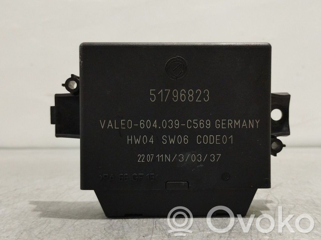 Parking PDC sensor display screen   51796823