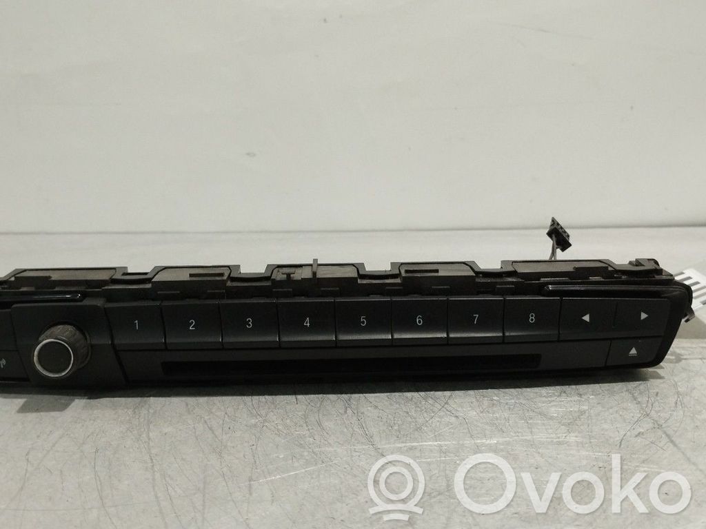 BMW 1 F20 F21 Konsola środkowa / Radio / GPS 
