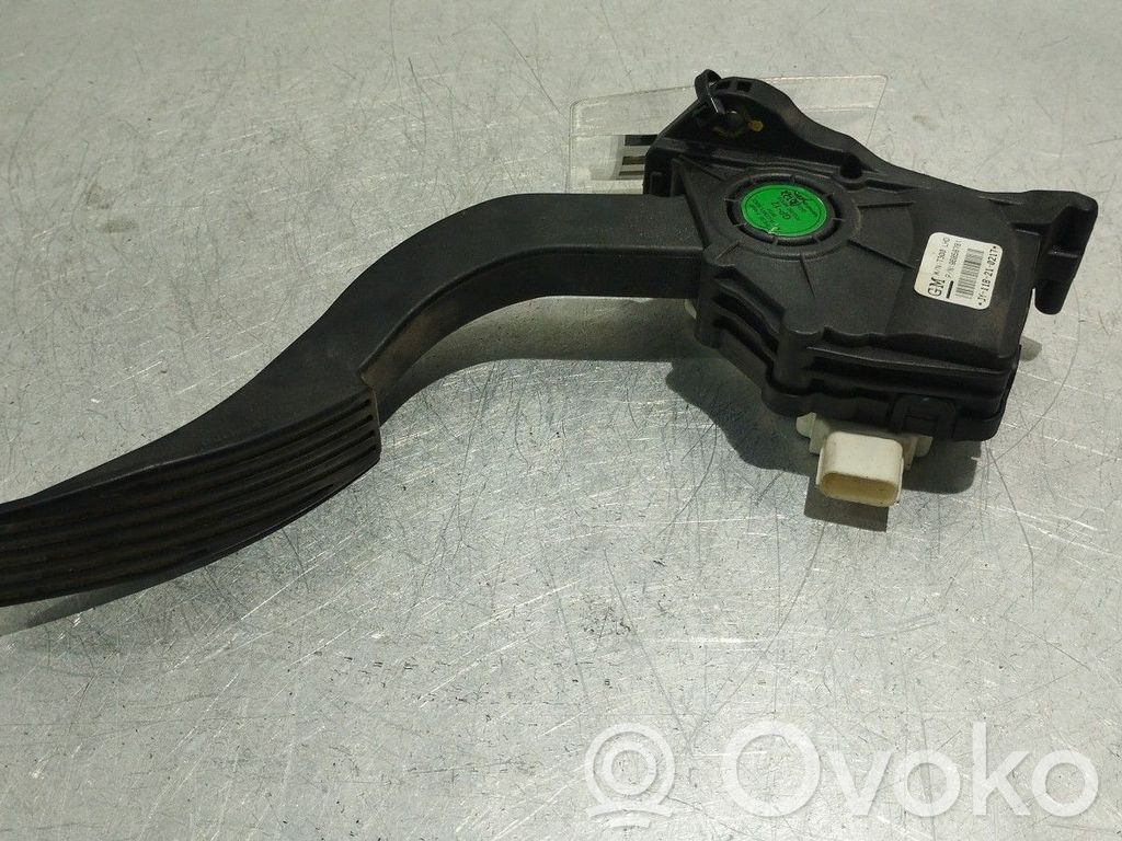 Akceleratoriaus pedalas   96858781