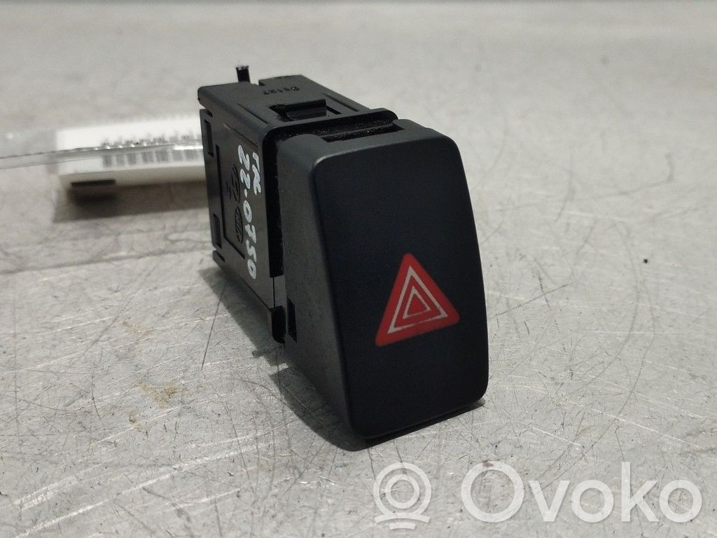 Botón interruptor de luz de peligro   299105395