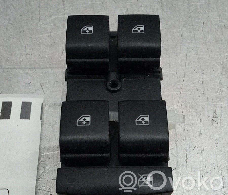 Electric window control switch   13305011