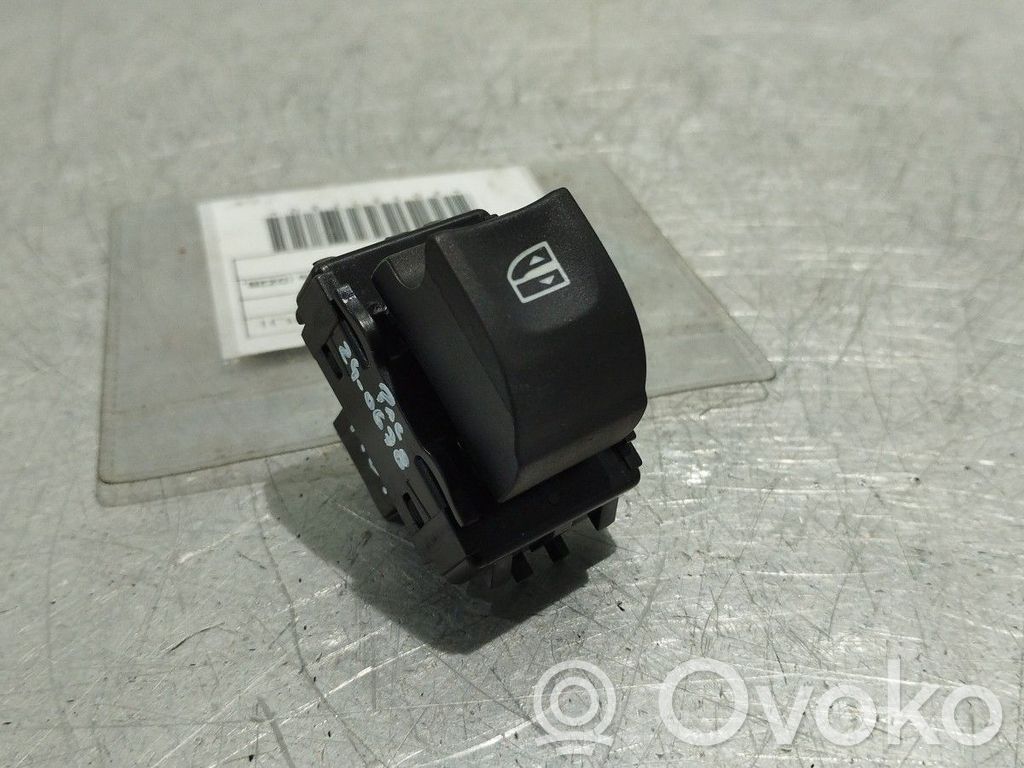Electric window control switch