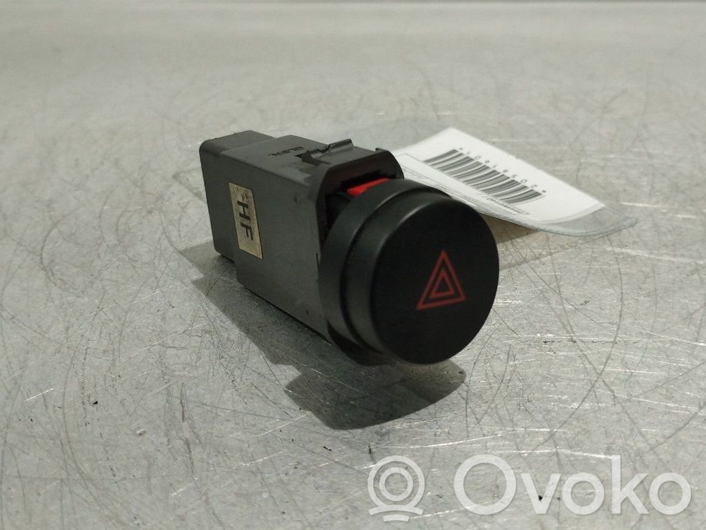 Hazard light switch   864W0140