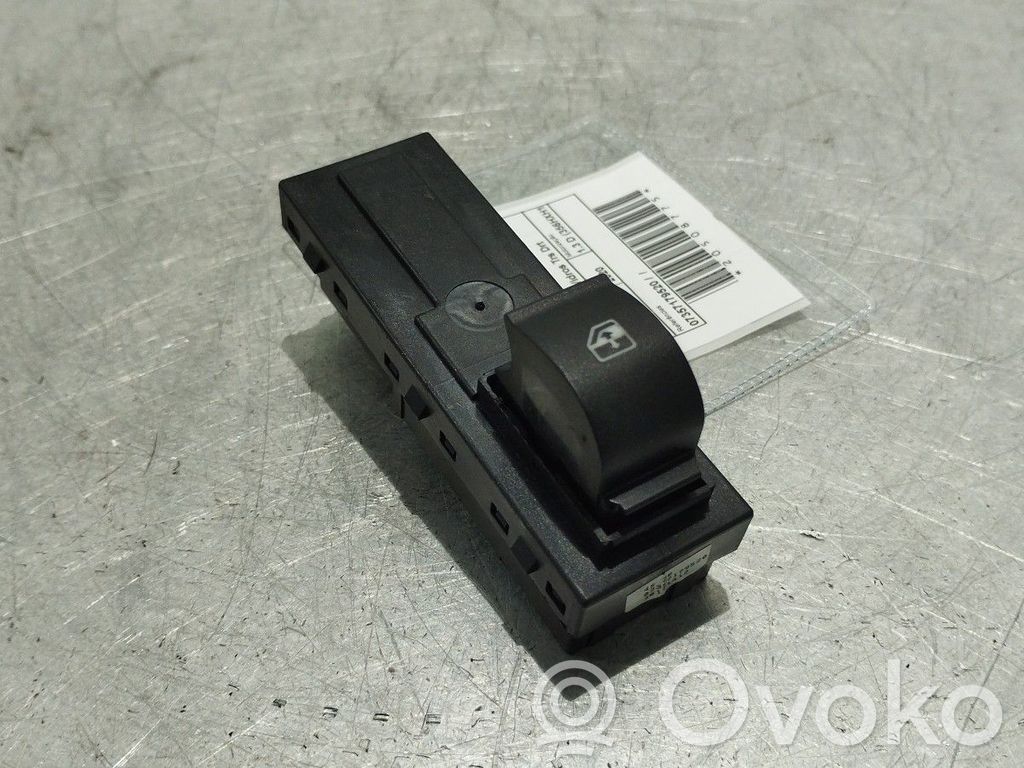 Fiat Tipo Interruptor del elevalunas eléctrico 