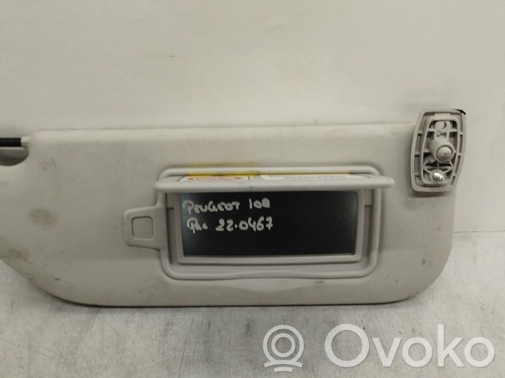 Sun visor