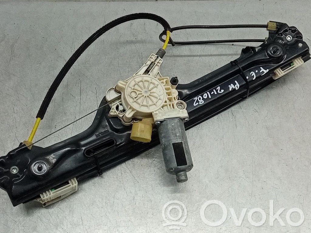 Front window lifting mechanism without motor   7179605S,6967261,7197301E