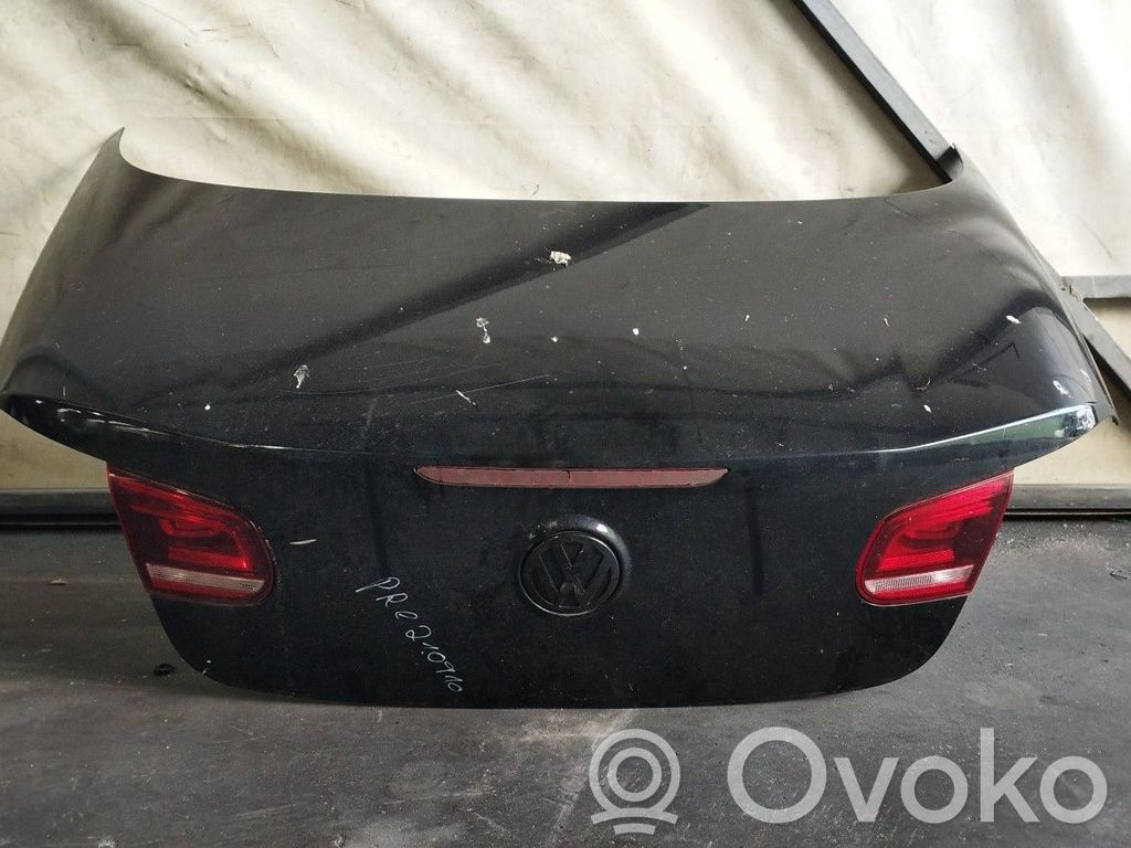 Tailgate/trunk/boot lid