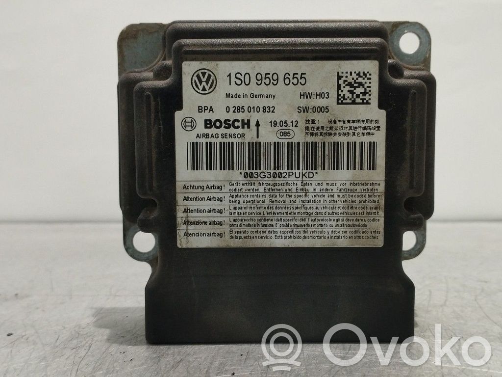 Airbag control unit/module   1S0959655,0285010832