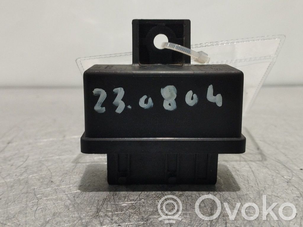 Multifunctional control switch/knob   240107