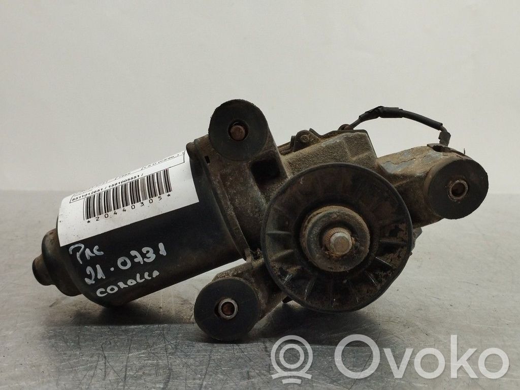 Toyota Corolla E90 Wiper motor 