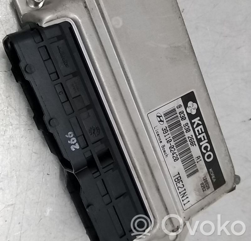 Unidad de control/módulo del motor   3911002420,9030930266F