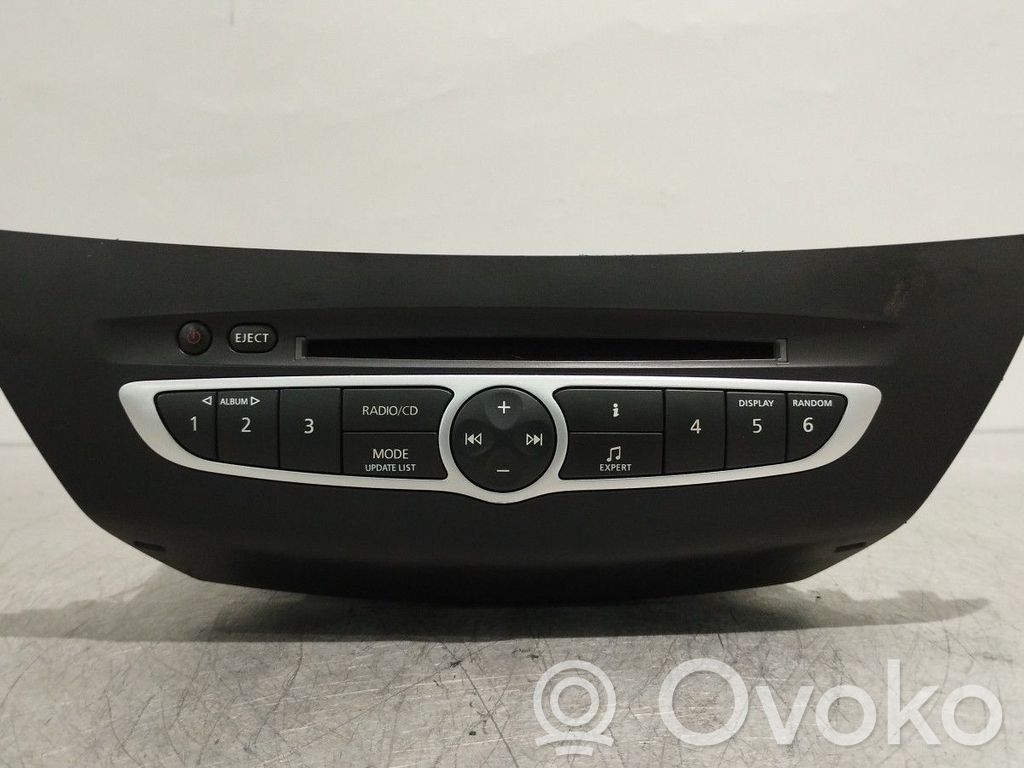 Radio / CD-Player / DVD-Player / Navigation   281150004R