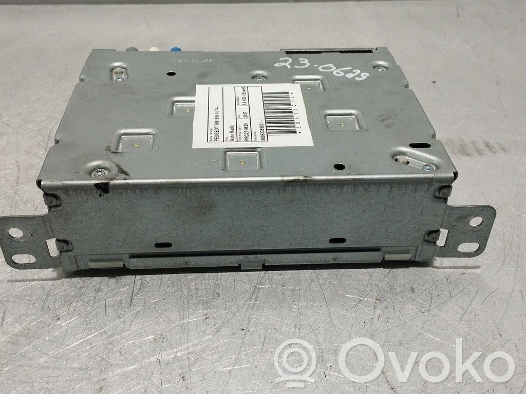 Panel / Radioodtwarzacz CD/DVD/GPS   9809335980