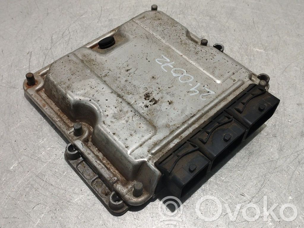 Motorsteuergerät/-modul   8200309316,0281011324,8200309321