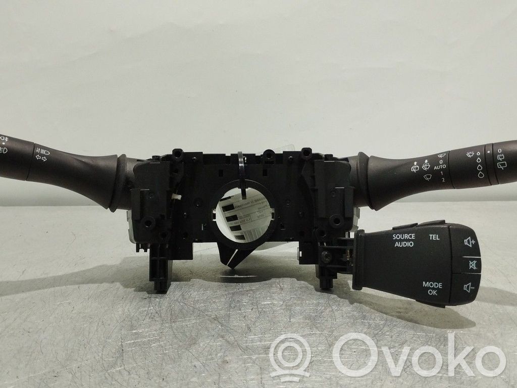 Renault Megane IV Leva/interruttore dell’indicatore di direzione e tergicristallo