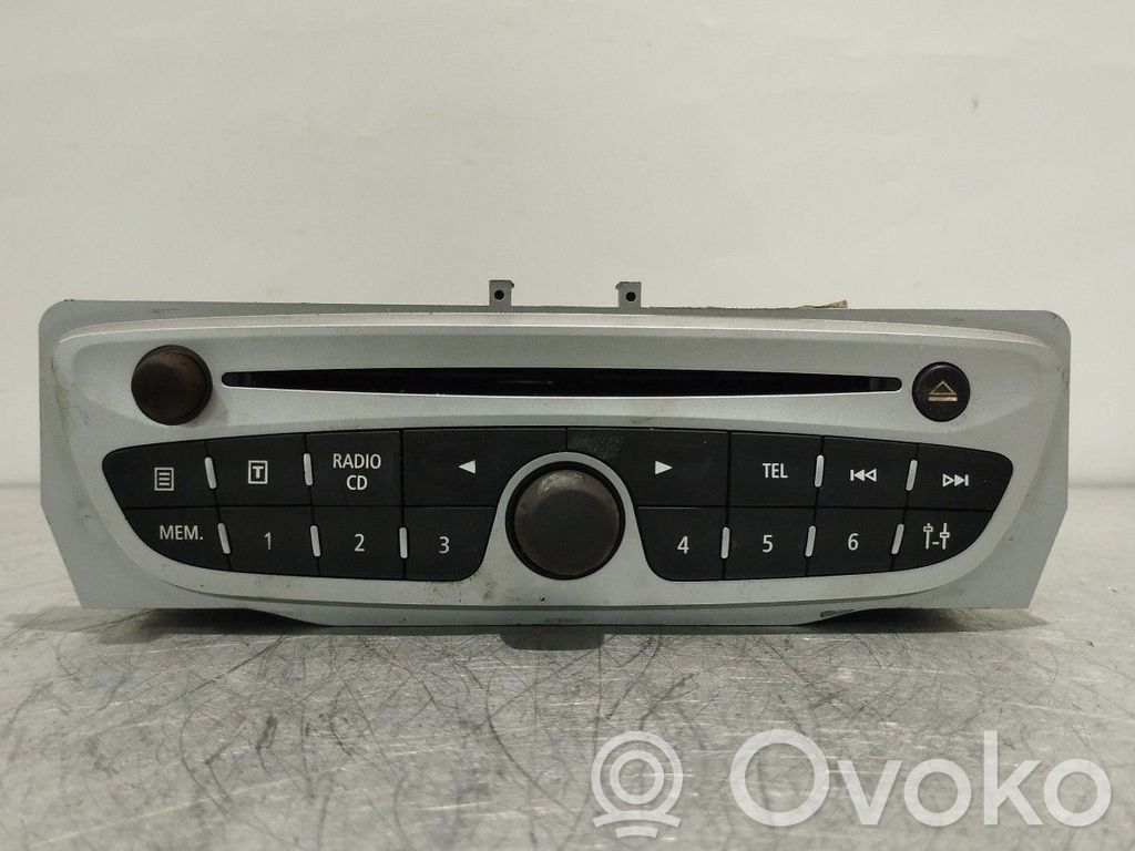 Renault Megane III Radio / CD-Player / DVD-Player / Navigation