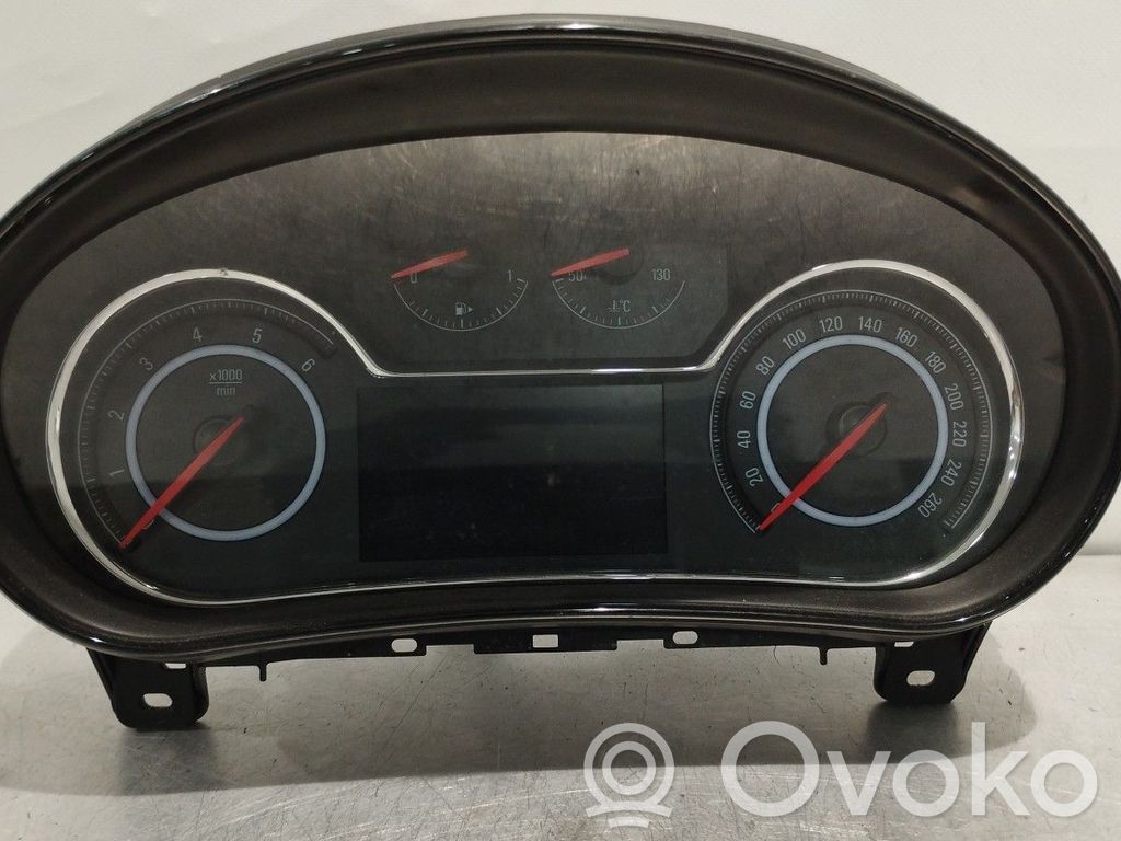 Opel Insignia A Geschwindigkeitsmesser Cockpit 