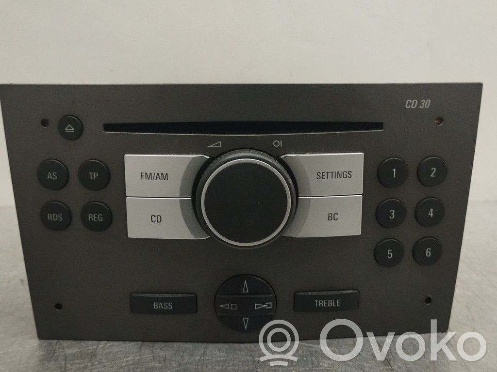 Radio / CD-Player / DVD-Player / Navigation   13190856,CD30