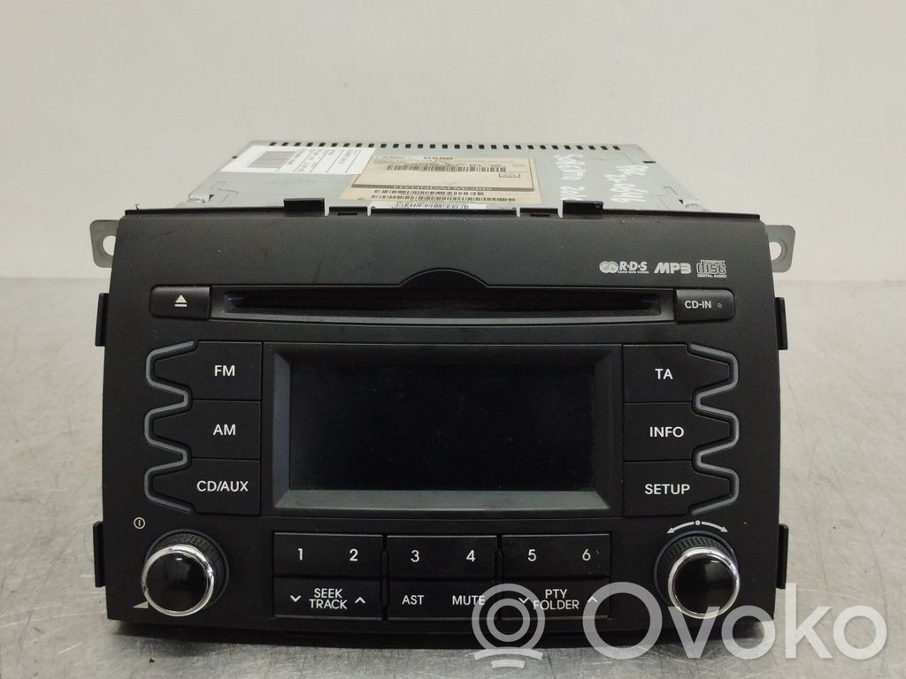 KIA Sorento Radio/CD/DVD/GPS head unit