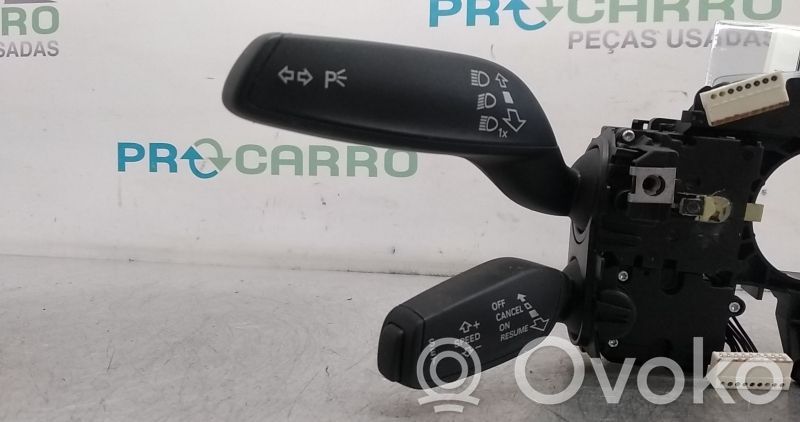 Commodo, commande essuie-glace/phare   8V0953521CH,8V0953502B