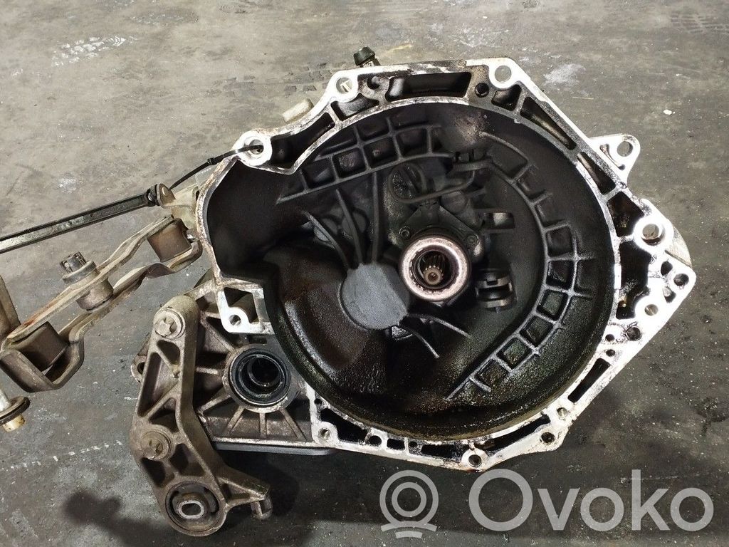 Opel Corsa C Scatola del cambio manuale a 5 velocità 