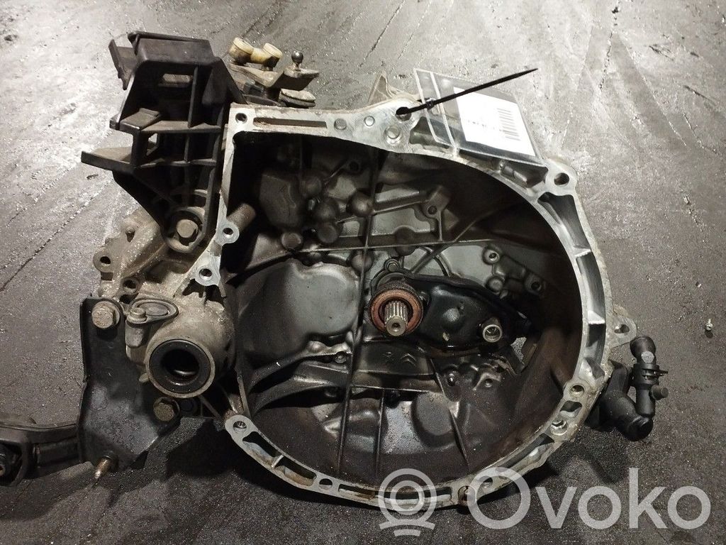 Peugeot 208 I Scatola del cambio manuale a 5 velocità 