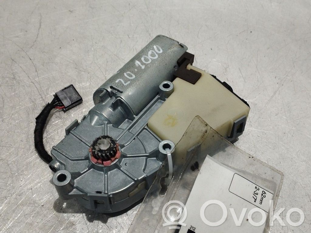 Volkswagen Touran I Motor de techo plegable 