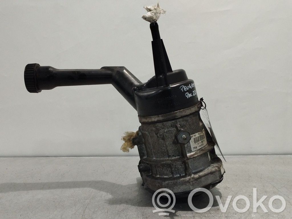Pompe direction assistée   9673536580,A0025878,TRW