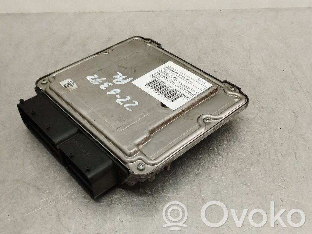 Opel Astra J Engine control unit/module 