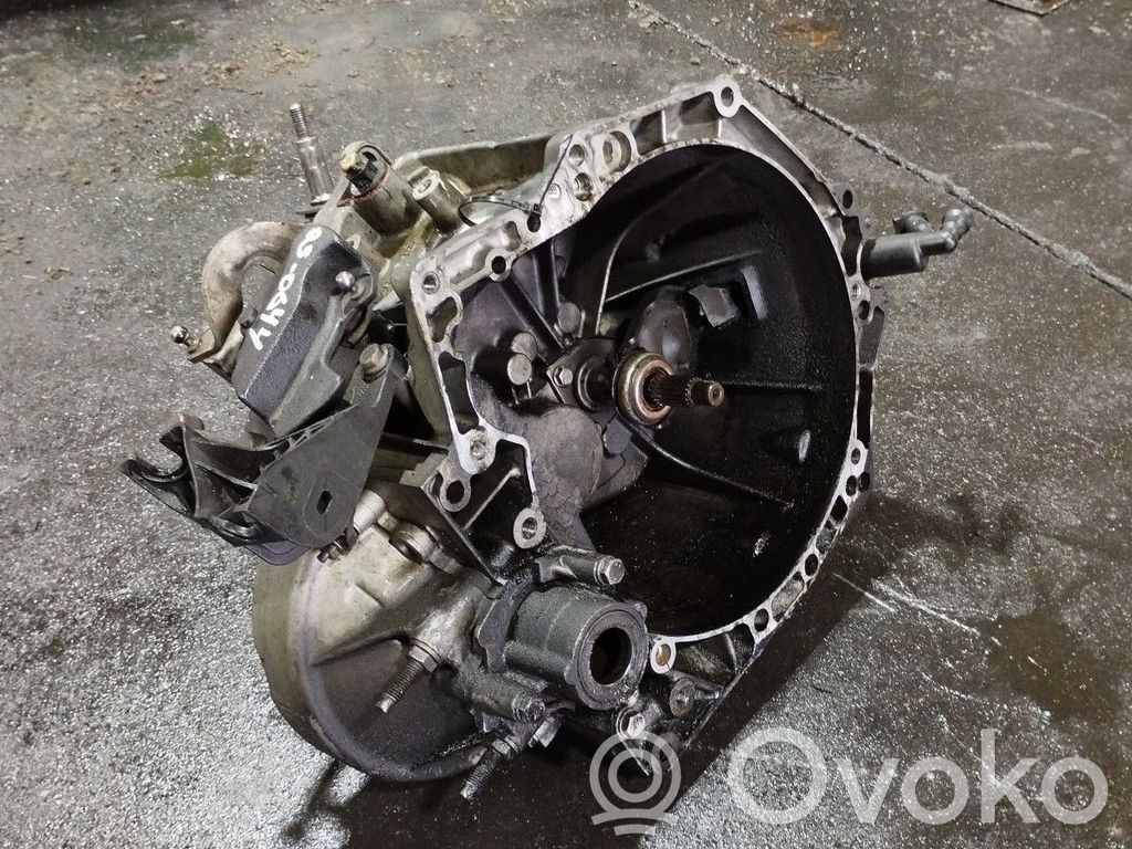 Peugeot Partner Cutie viteze manuală cu 5 trepte 