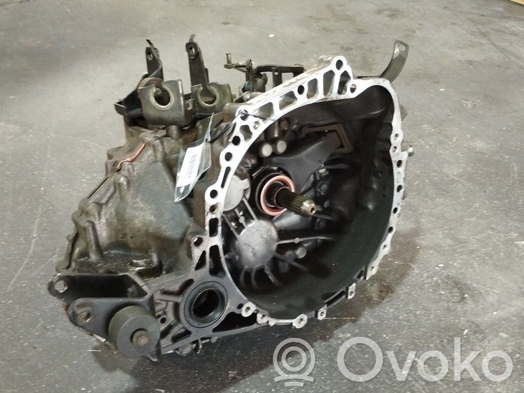 Toyota Avensis T250 Scatola del cambio manuale a 5 velocità 