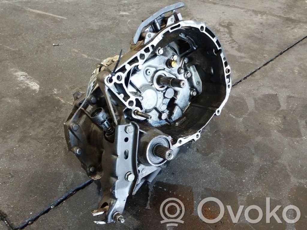 Renault Clio II Boîte de vitesses manuelle à 5 vitesses