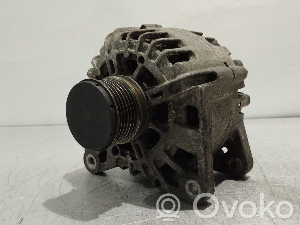 Alternador   231004554R,1PINO,2612716A,FG15T056
