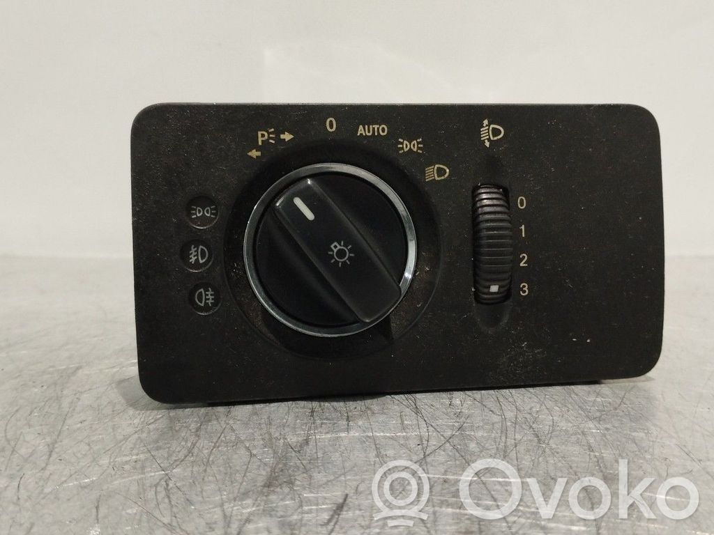Mercedes-Benz R W251 Interruptor de luz 