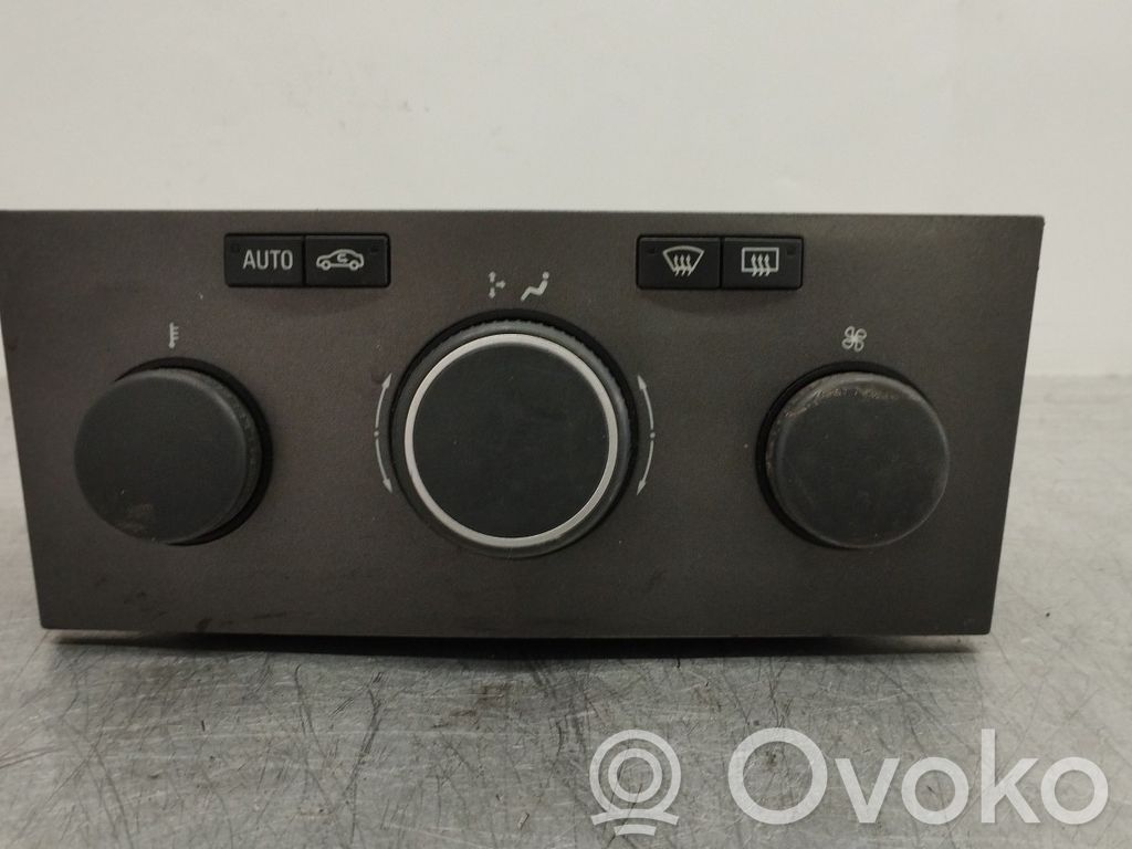 Opel Astra H Unidad de control climatización