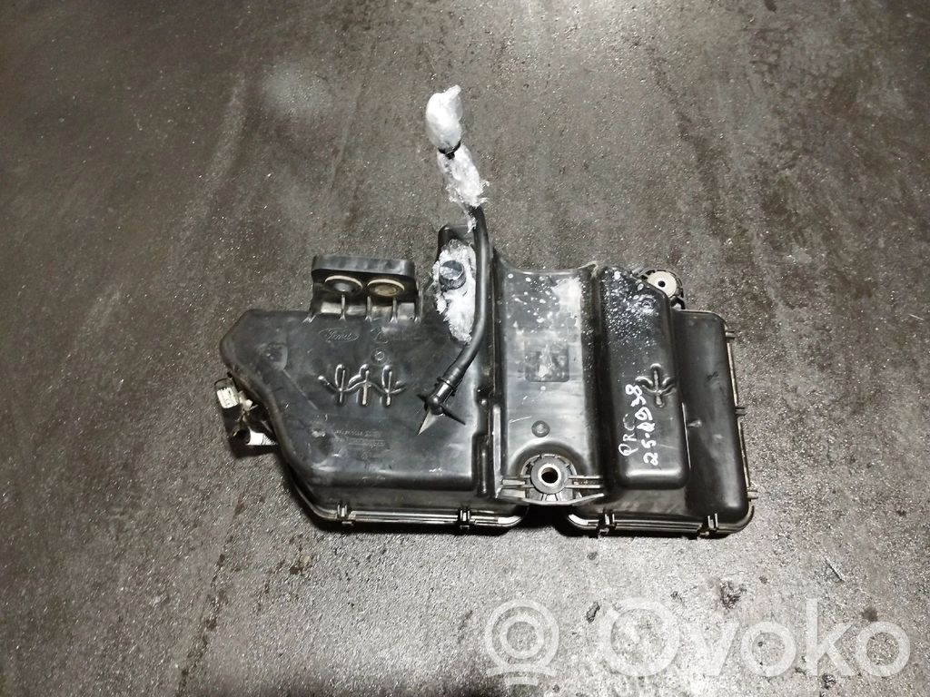 Réservoir de fluide AdBlue   JX615J228AF,JU5A5L279BE