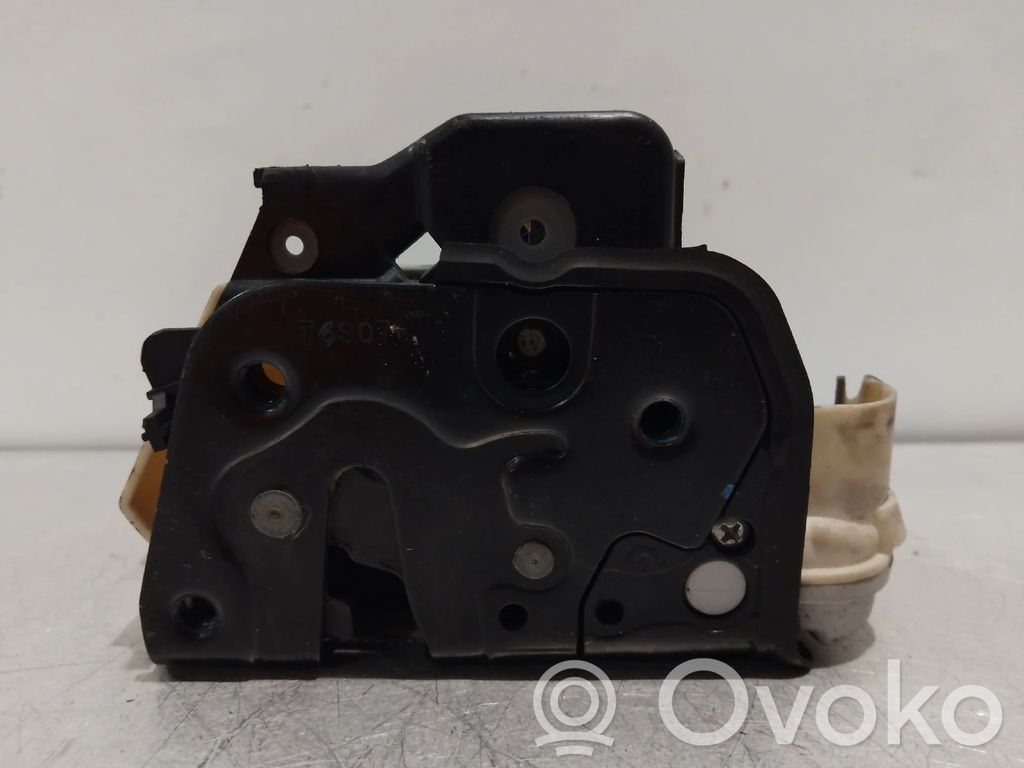 Cerradura de puerta delantera   8E1837015AA