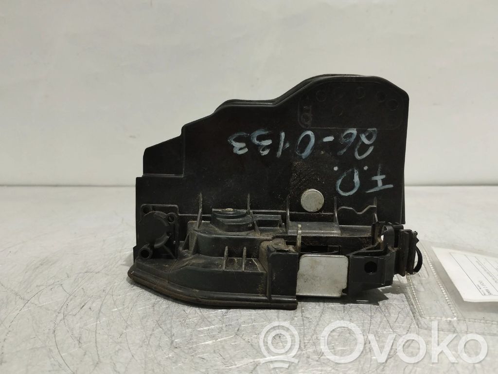 Etuoven lukko   7229458