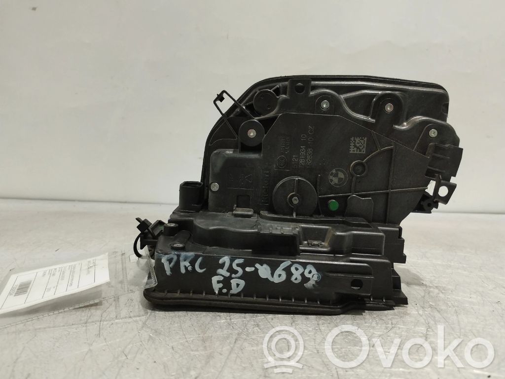 BMW 2 F45 Zamek drzwi przednich 