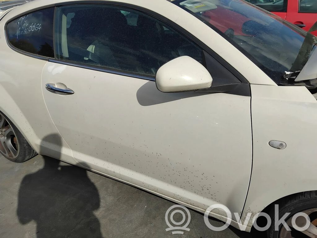 Alfa Romeo Mito Ușă față 