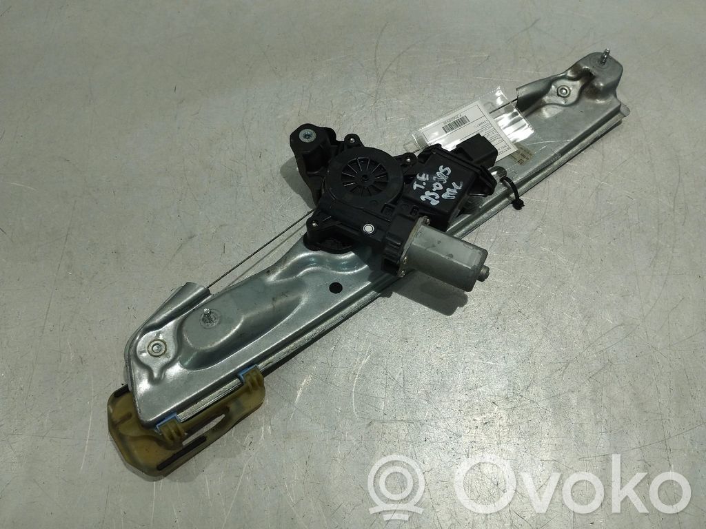 Opel Astra K Mécanisme manuel vitre arrière