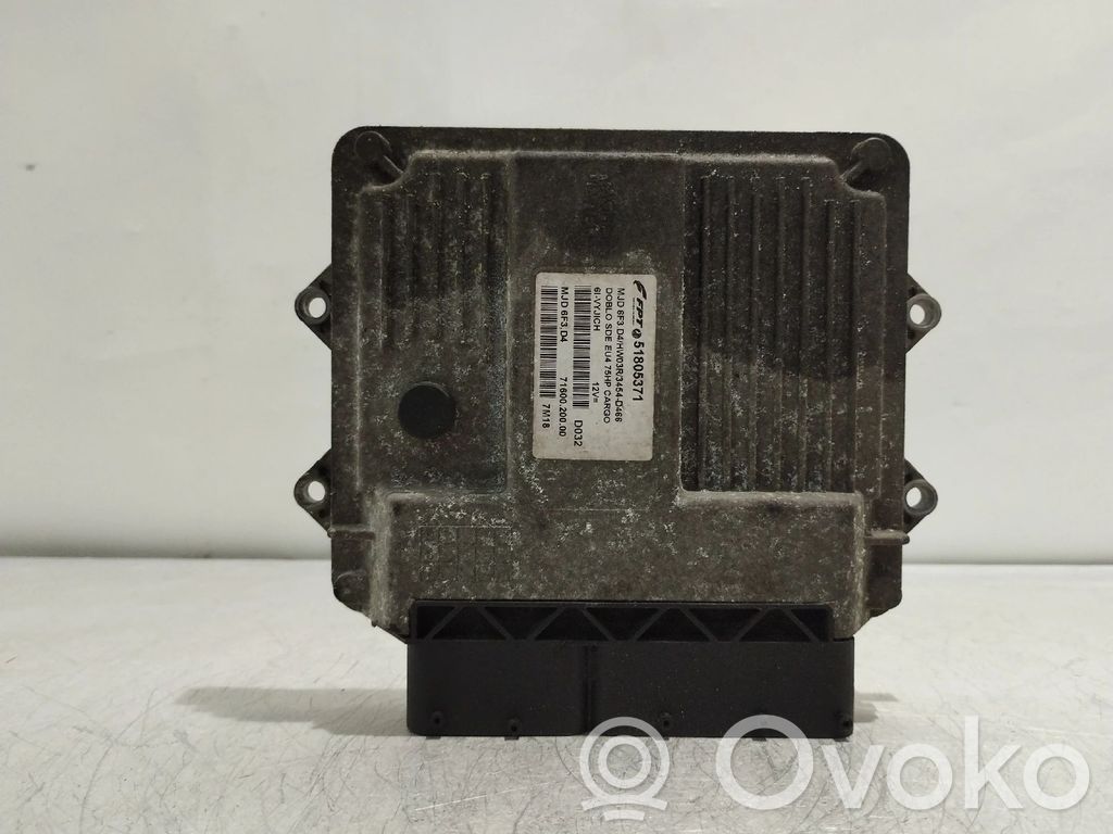 Unidad de control/módulo del motor   51805371,7160020000,MJD6F3D4