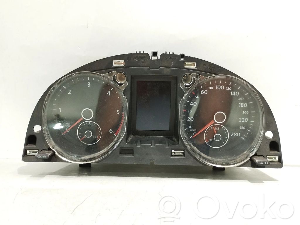 Volkswagen PASSAT CC Tachimetro (quadro strumenti)