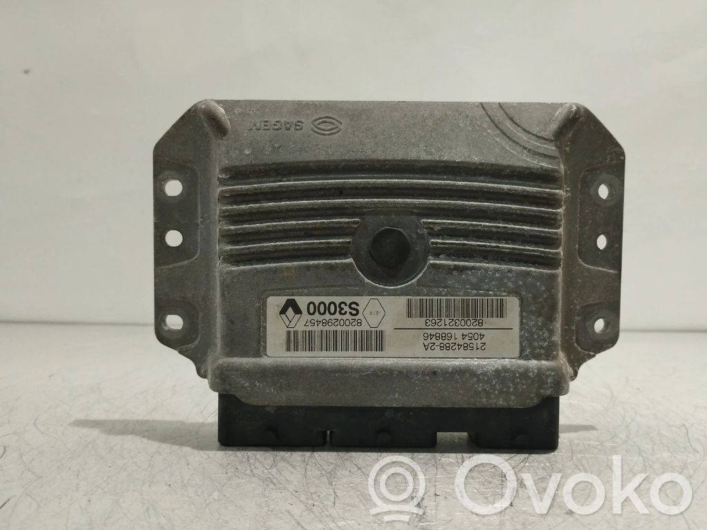 Sterownik / Moduł ECU   8200321263,215842882A,8200298457,S3000